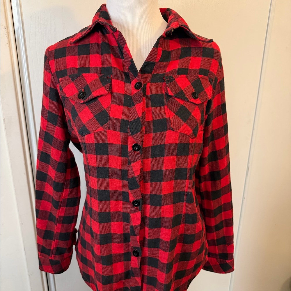 Women’s 100% Cotton Red & Black Buffalo Plaid Button-Up Shirt